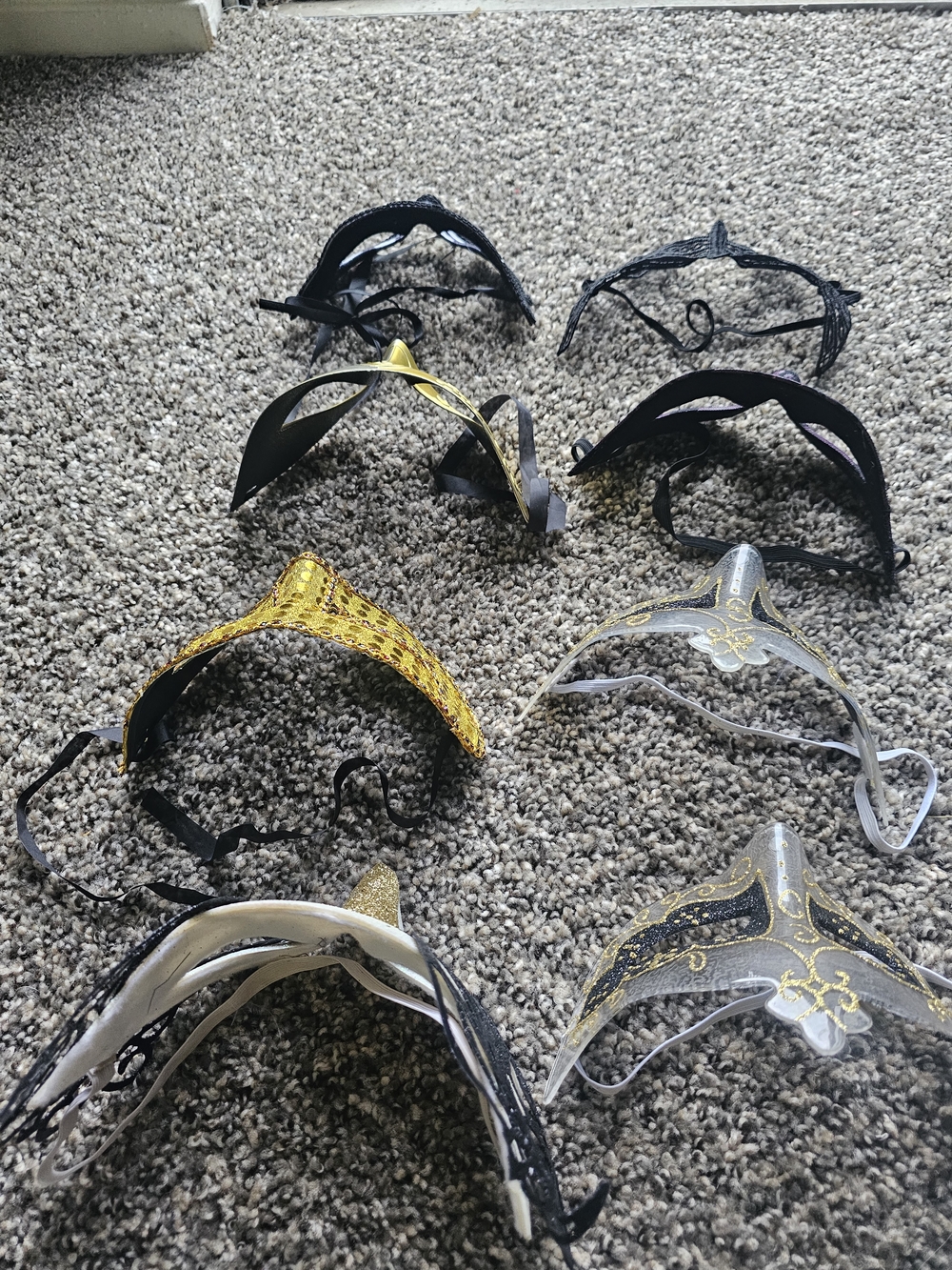 Assorted Mardi Gras & Masquerade Masks - Gold, Black, Purple, White, Yellow - Picture 3 of 3